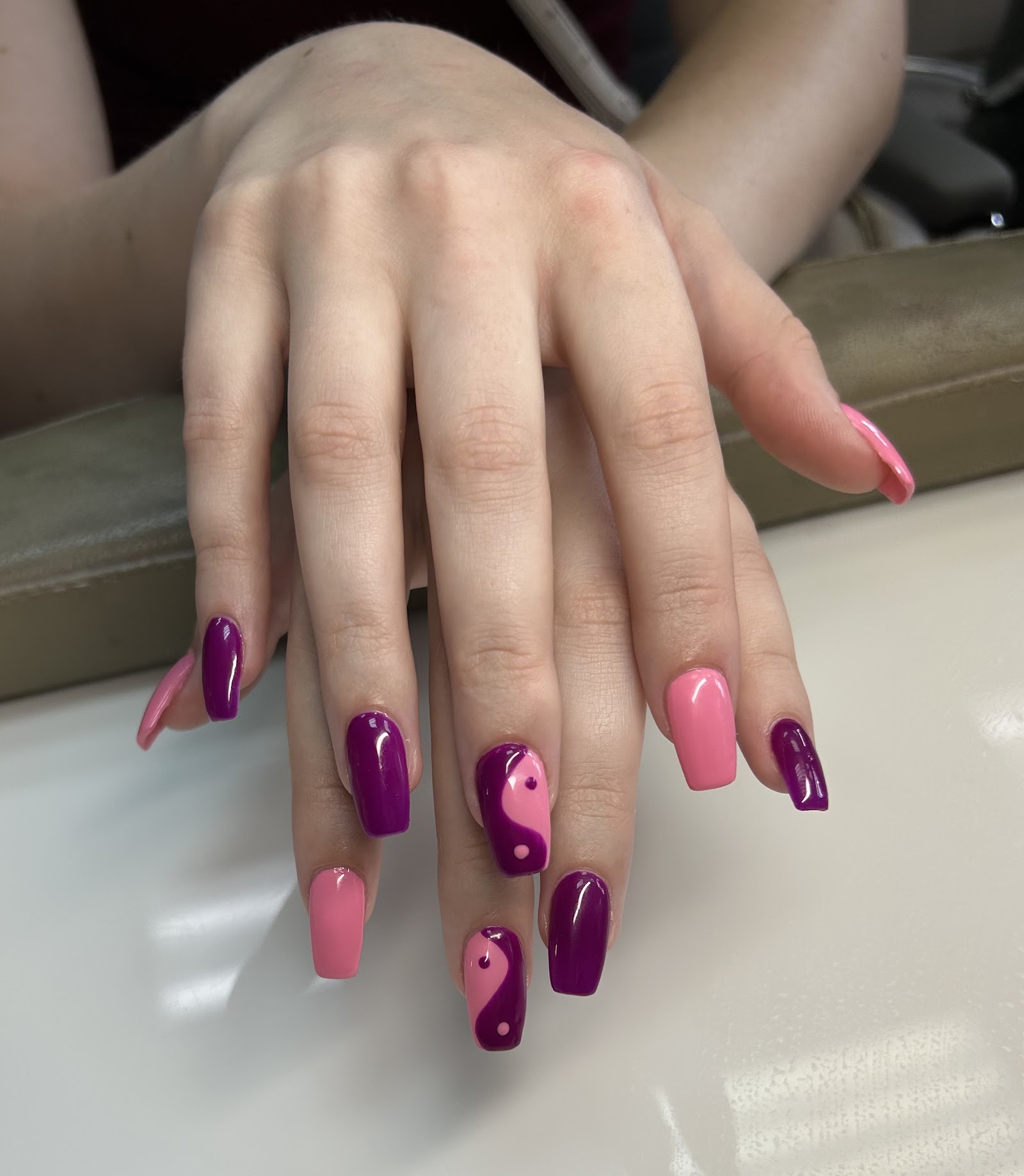 New York Nail Bar nail photo 1